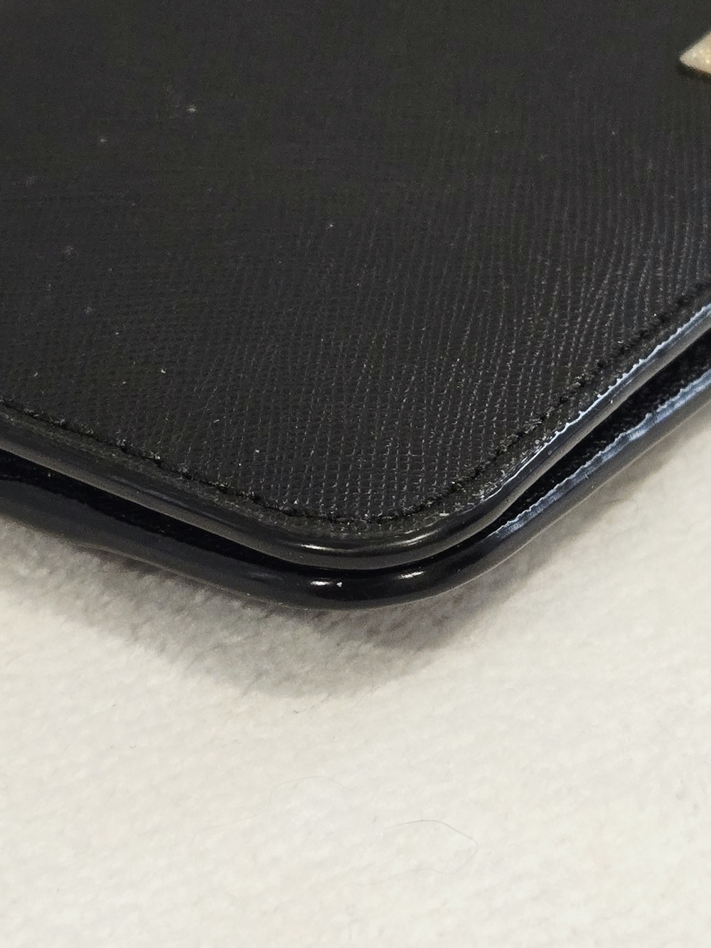 henri bendel Black Saffiano Bi-fold Zip Wallet With Purple Interior - Picture 4 of 15